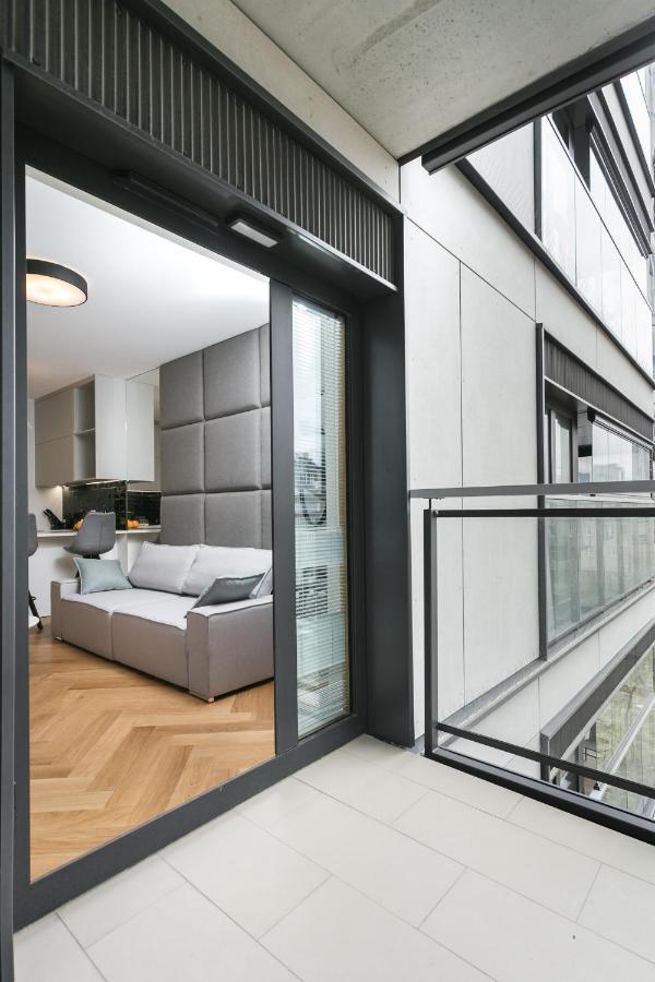 Luxury Apartments Mennica Residence - Golden Apartments - City Center Warschau Exterior foto